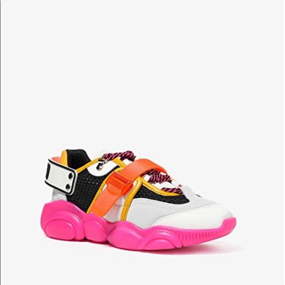 Moschino - Picture 2 of 5